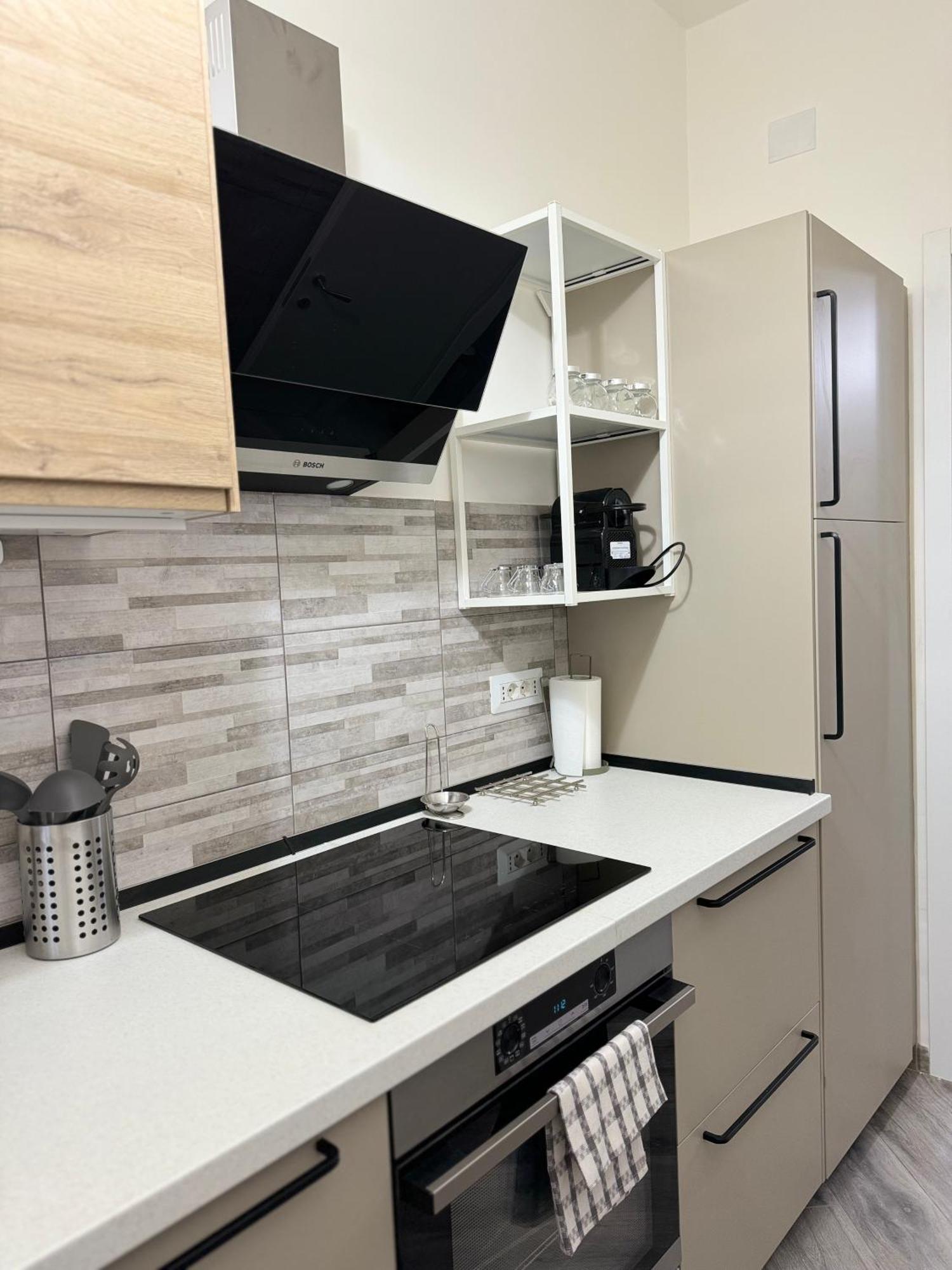דירות פארמה Trento House Zona Stazione Centro Storico מראה חיצוני תמונה